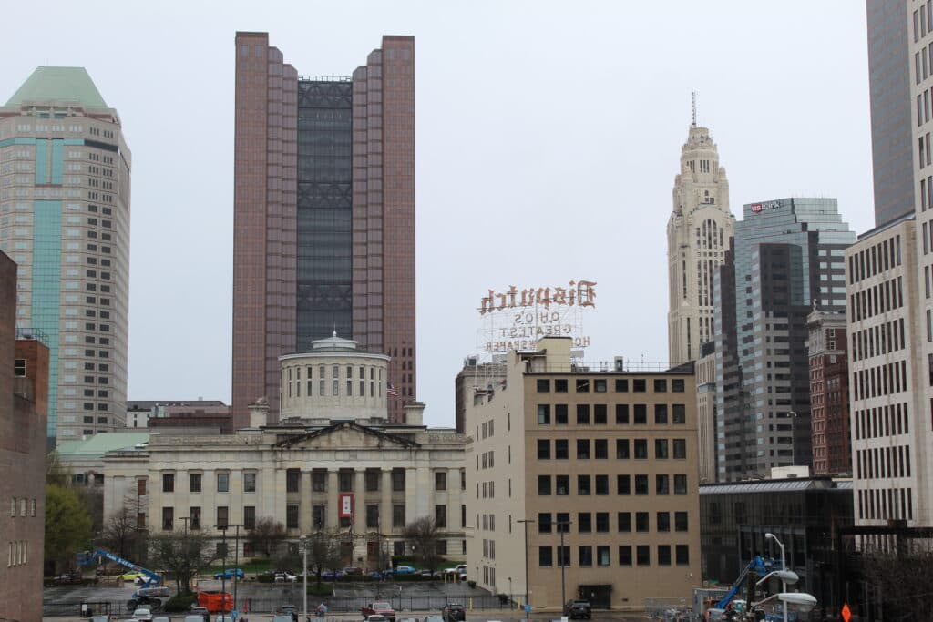 Ohio Senator Blocks Veterans Voting Bill Despite Praise for Service Me