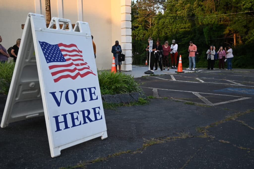 Georgia Democrats Pull More Primary Ballots Than Republicans for First Time Since 1998