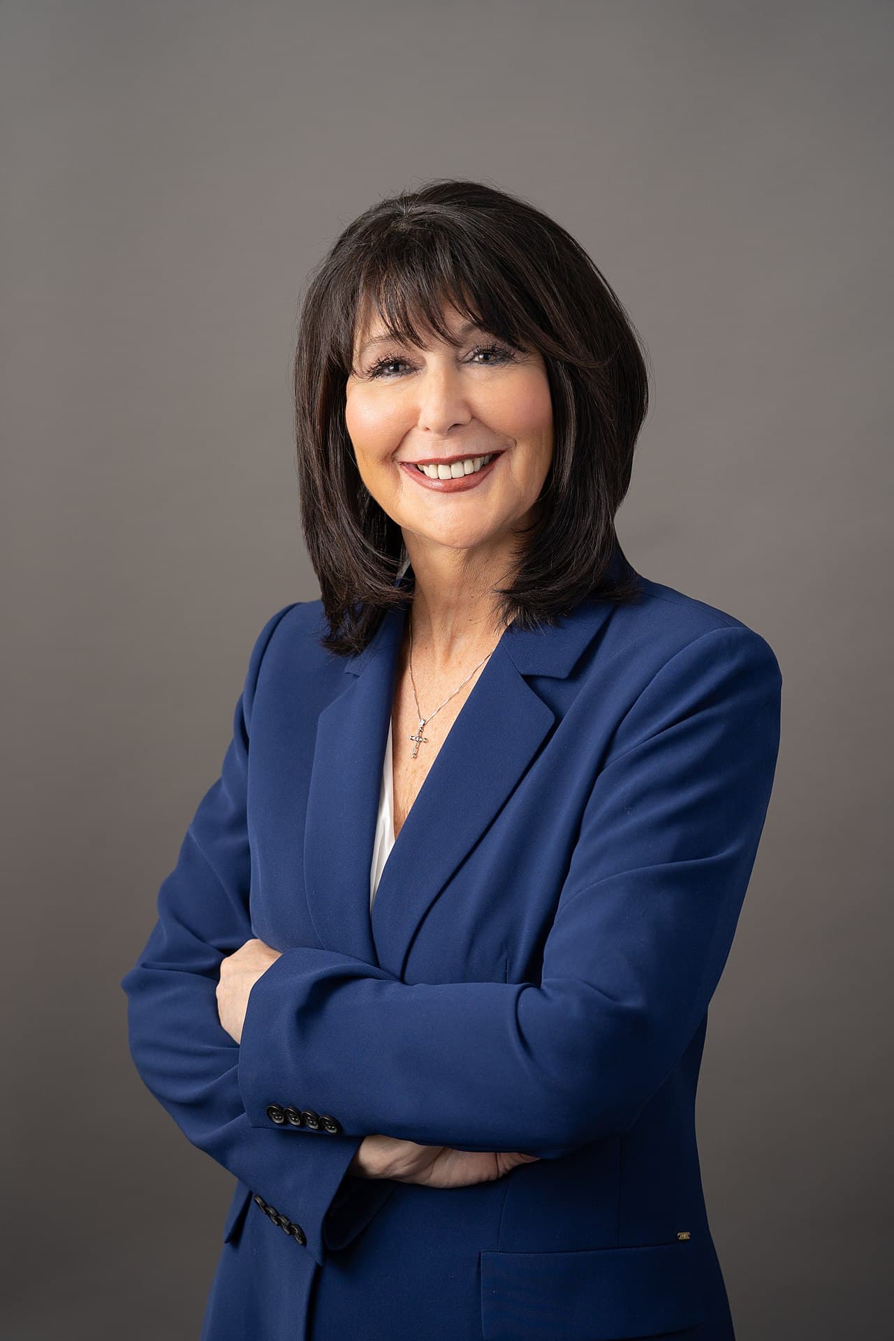 GVSU Survey Shows Sharp Drop in Confidence for President Mantella - Wikimedia Commons