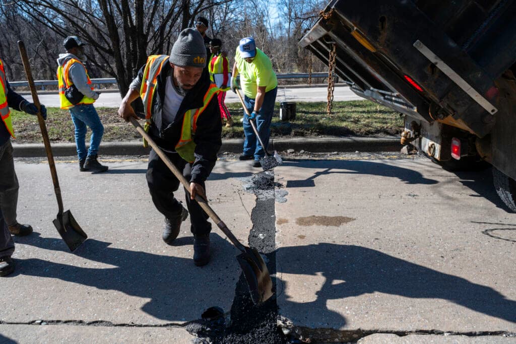 North Carolina Cities Face Mounting Costs as Road Infrastructure Crumbles