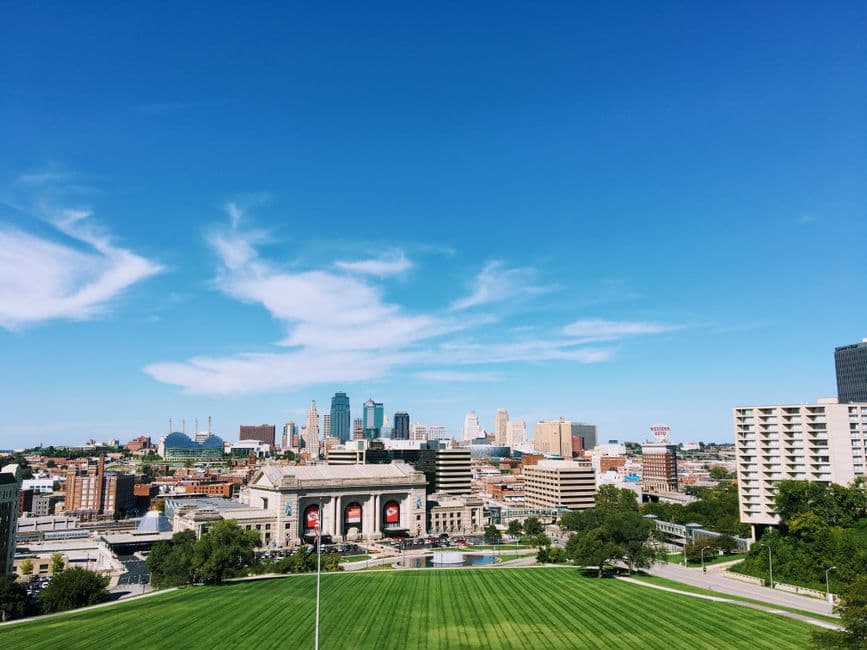 Dangerous Heat Wave Grips Western Kentucky as Temps Hit Mid-90s