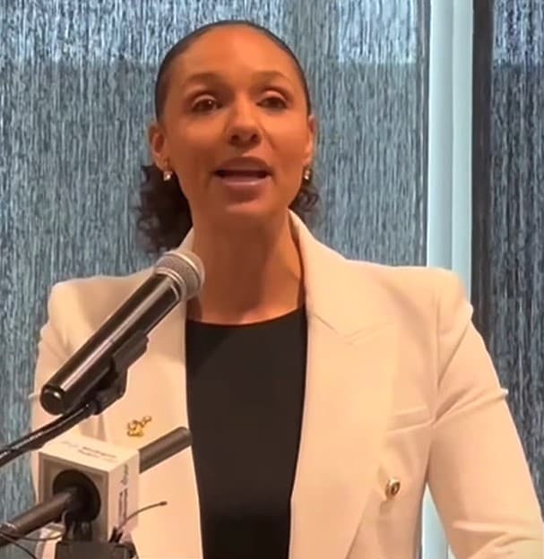 Detroit Mayor Sheffield Endorses Benson for Michigan Governor - Wikimedia Commons