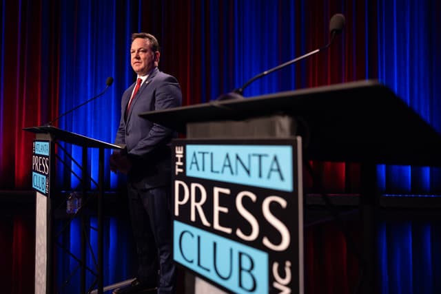 Jones Attacks Absent Jackson at Atlanta Press Club Gubernatorial Debate