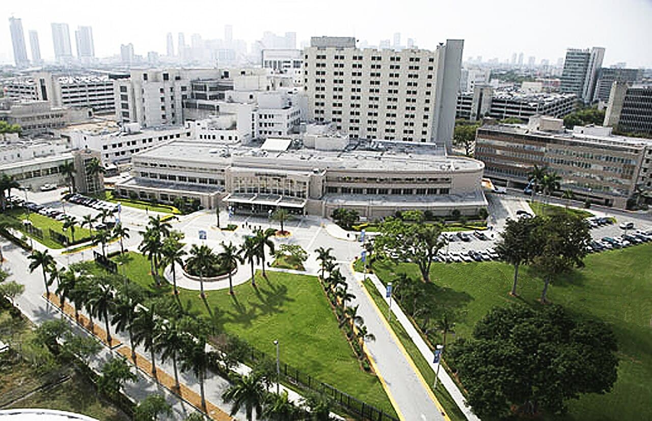 Miami-Dade Hit by Severe Thunderstorms, Flooding Near Jackson Memorial - Wikimedia Commons