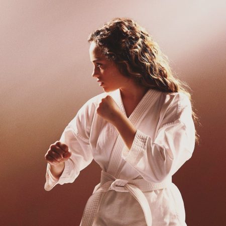 9 Sexy Pictures of The Adaptable Mary Mouser