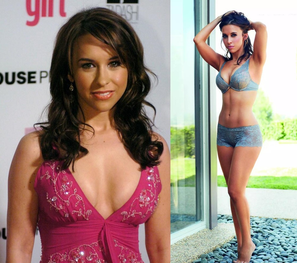 11 Sexy Photos Of The Fetching Lacey Chabert. 
