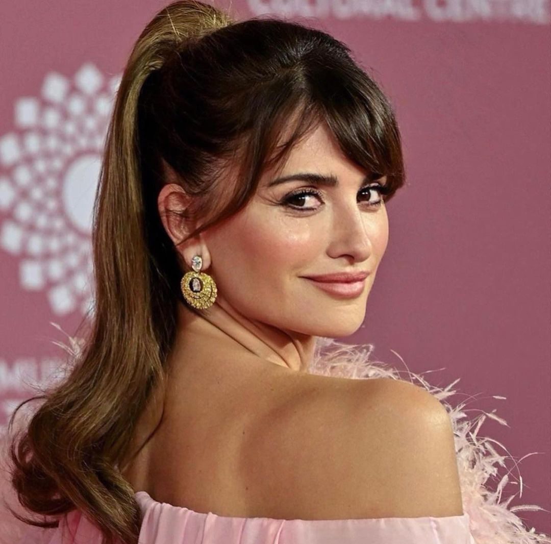 Penelope Cruz's Hot Images: Talent and Beauty In One Latino Package