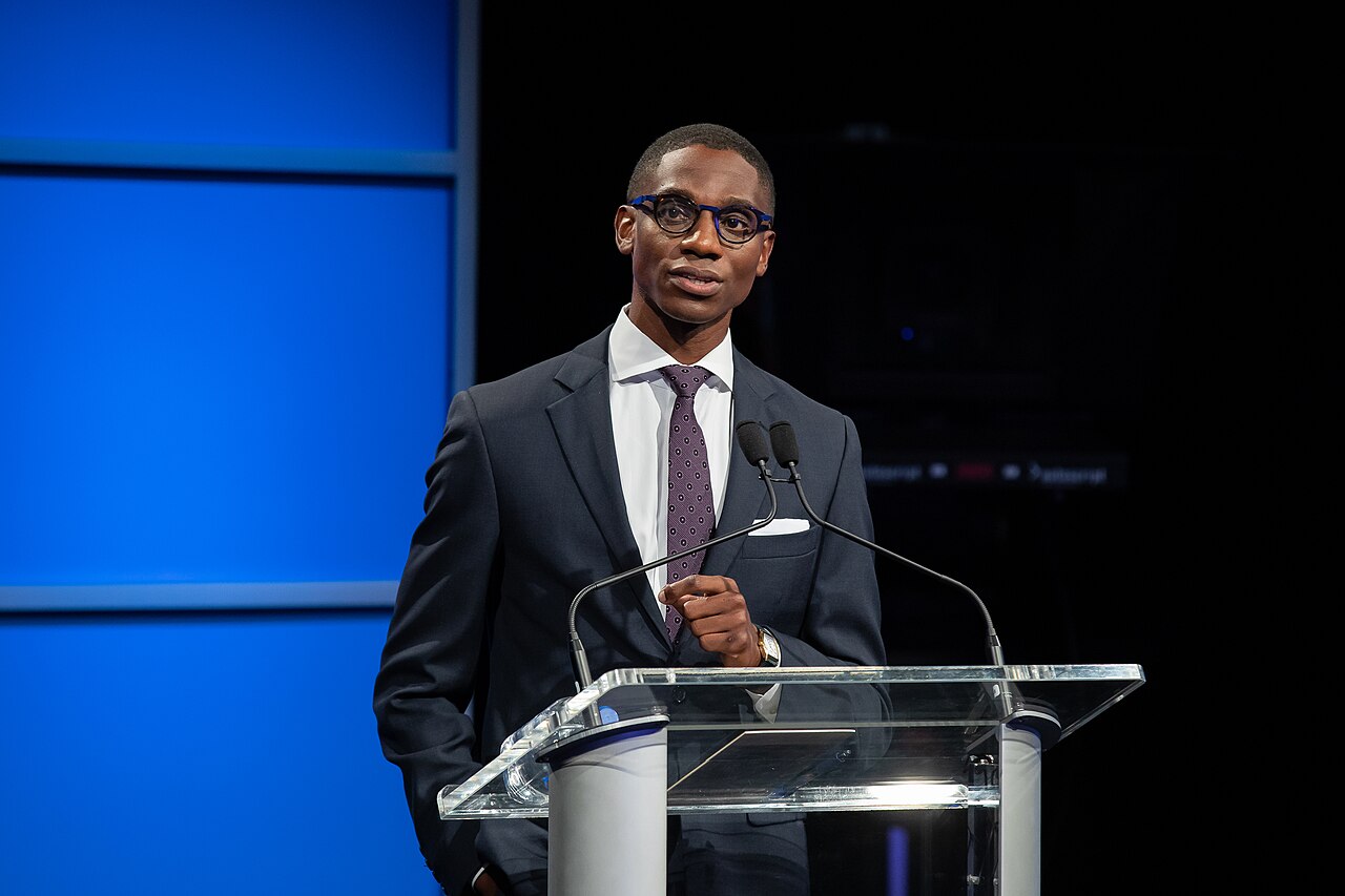 Cleveland Public Power Outages Continue Through Easter Weekend - Wikimedia Commons