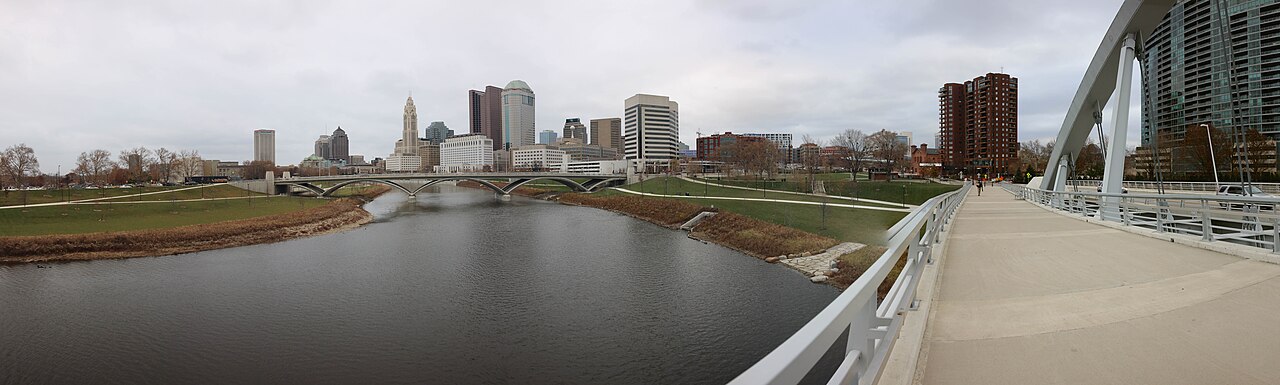 Iranian Media Claims US Fighter Jet Shot Down Amid Regional Tensions - Wikimedia Commons