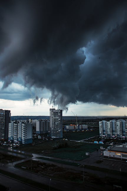 National Weather Service Issues Severe Thunderstorm Warning for Raleigh Area